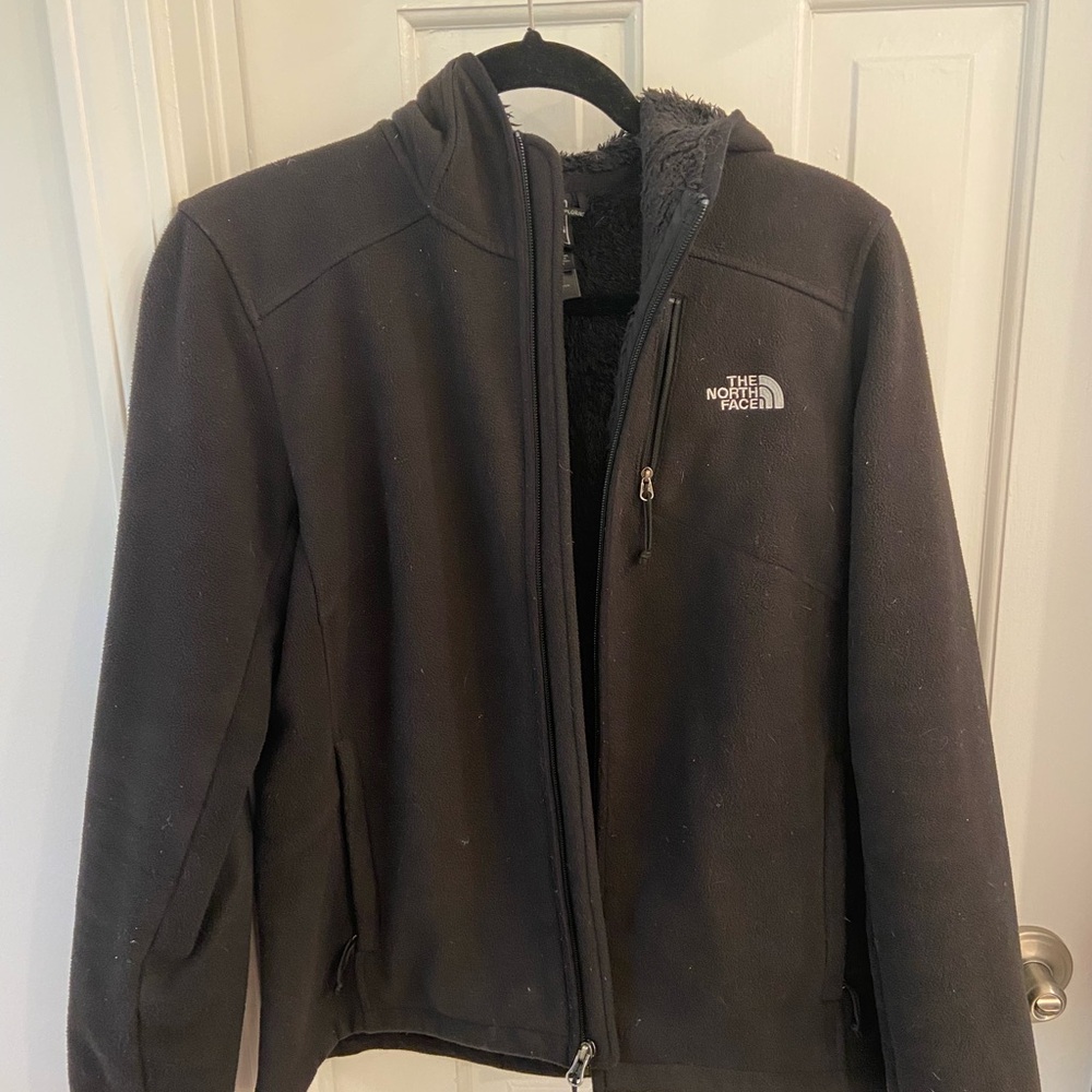 The North Face Women's Black Fleece Jacket
